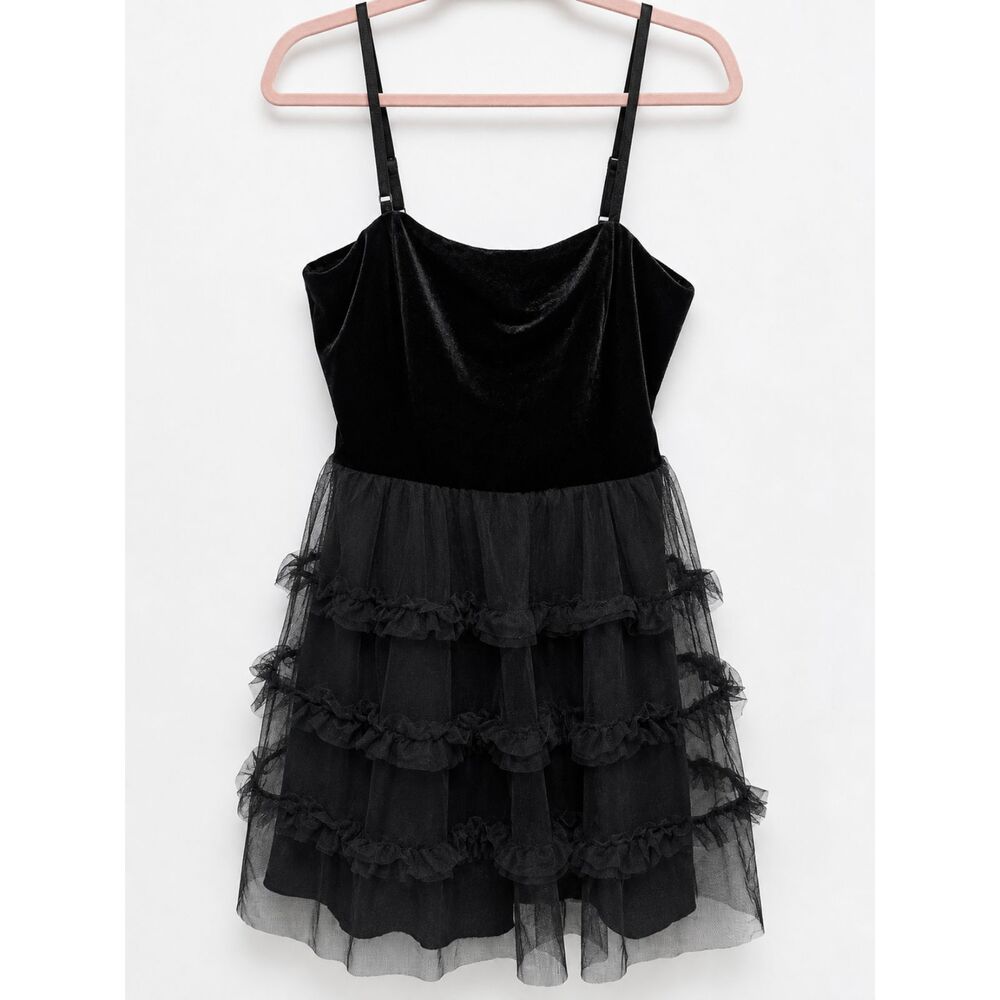 Trixxi Black Velvet Tiered Tulle Mini Dress Size Large Gothic Party Prom